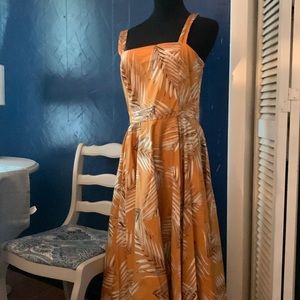 Mid calf length dress. Perfect for spring and summer events